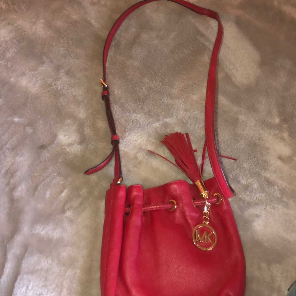 Michael kors red leather bag